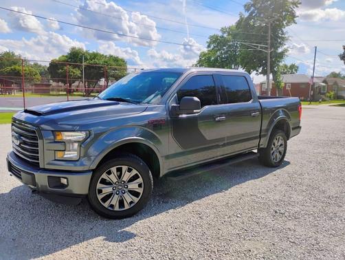 Gray 2016 Ford F-150 XLT