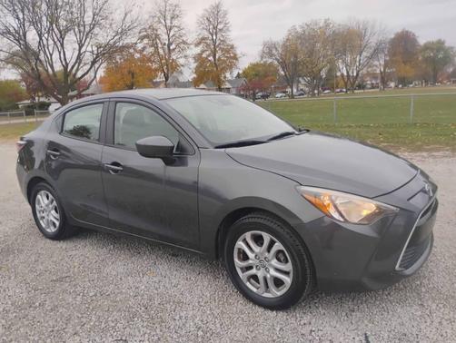 2016 Scion iA Base 4dr Sedan 6A