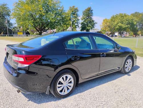 2017 Subaru Impreza 2.0i