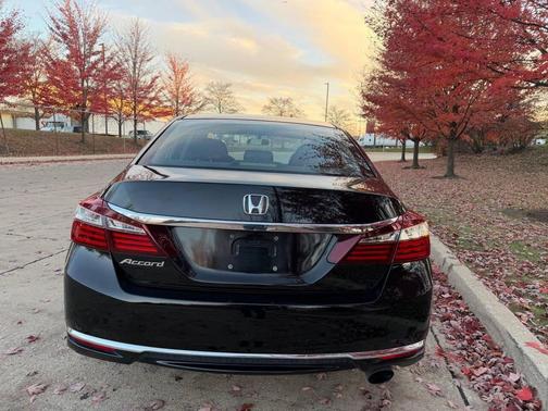 2016 Honda Accord LX