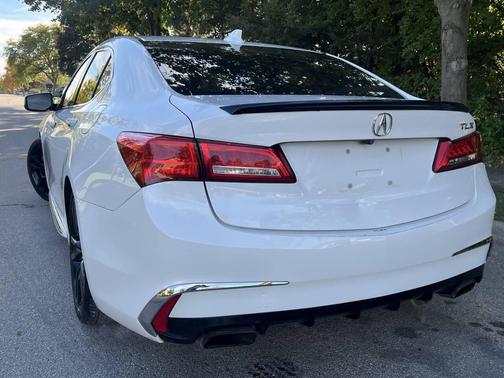 2018 Acura TLX Technology