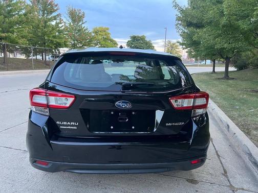 2018 Subaru Impreza 2.0i