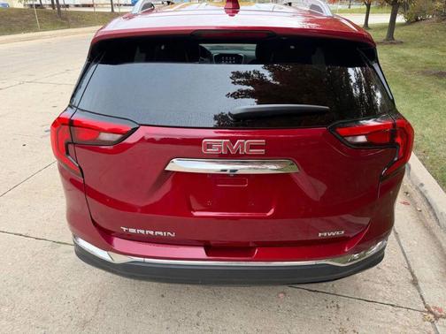 2020 GMC Terrain SLT