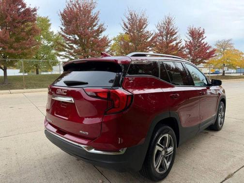 2020 GMC Terrain SLT