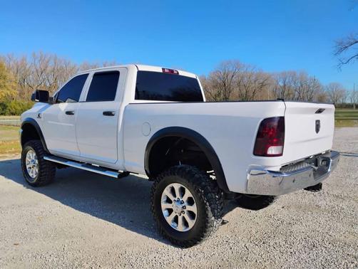 2018 RAM 2500 Tradesman Crew Cab 4x4 6'4' Box