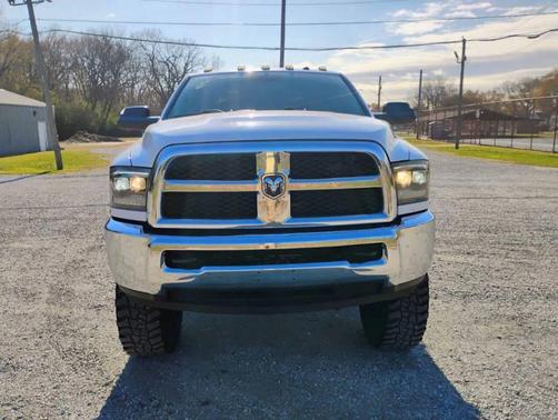 2018 RAM 2500 Tradesman Crew Cab 4x4 6'4' Box