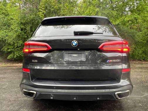 Black 2020 BMW X5 M50i