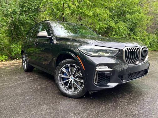 Black 2020 BMW X5 M50i