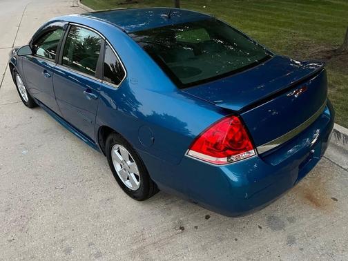 Aqua Blue Metallic 2010 Chevrolet Impala LT