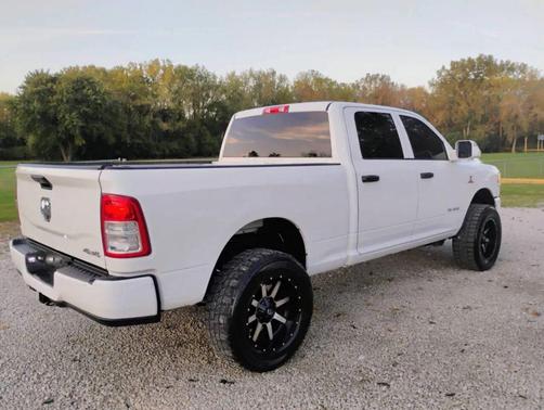 2019 RAM 2500 Tradesman Crew Cab 4x4 6'4' Box