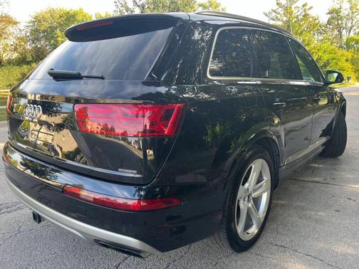 2019 Audi Q7 55 Prestige