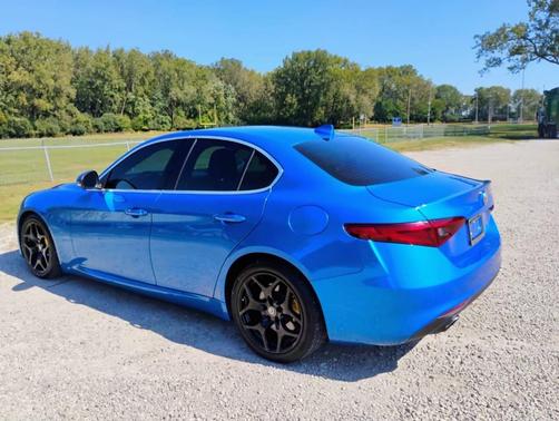 2019 Alfa Romeo Giulia Base