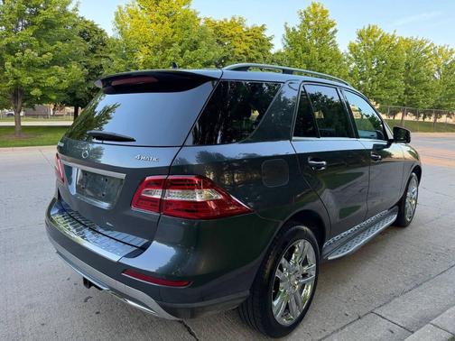 Steel Gray Metallic 2015 Mercedes-Benz M-Class 4MATIC