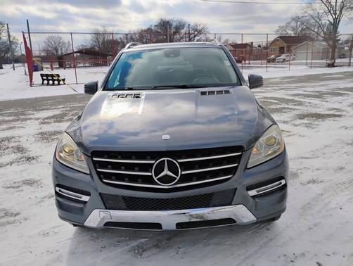 2015 Mercedes-Benz M-Class 4MATIC