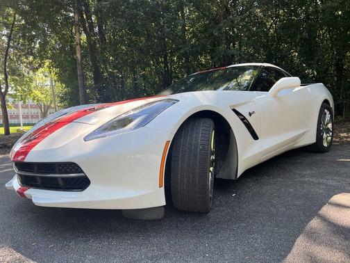 Arctic White 2015 Chevrolet Corvette Stingray Z51