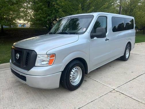 2019 Nissan NV Passenger NV3500 HD S V6