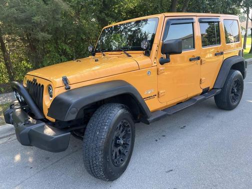 2012 Jeep Wrangler Unlimited Sahara