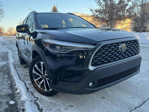 2022 Toyota Corolla Cross XLE