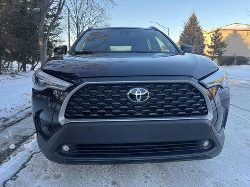 2022 Toyota Corolla Cross XLE