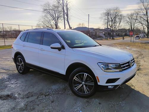 2019 Volkswagen Tiguan 2.0T SEL R-Line