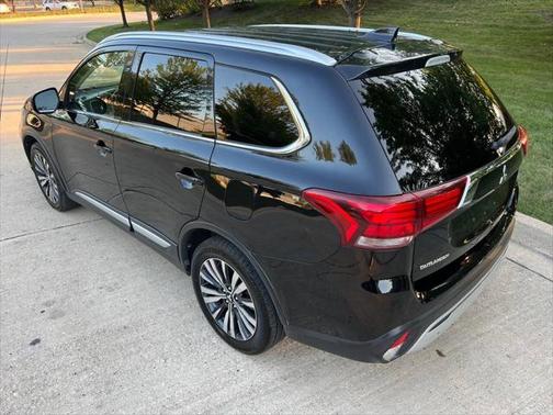 2020 Mitsubishi Outlander SEL