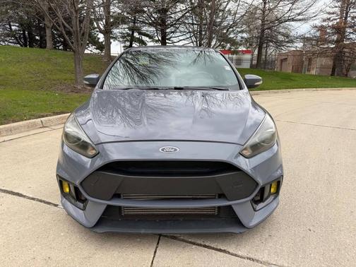 Stealth Gray 2017 Ford Focus RS Base