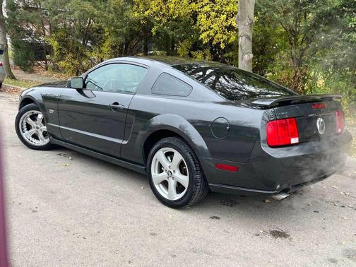 2008 Ford Mustang GT Deluxe