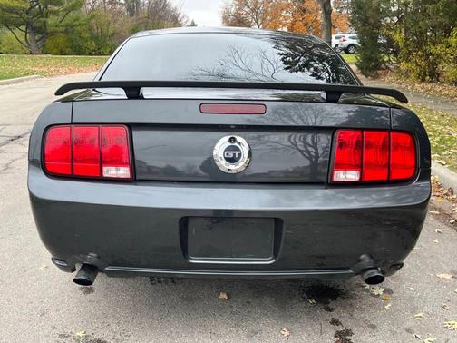 2008 Ford Mustang GT Deluxe