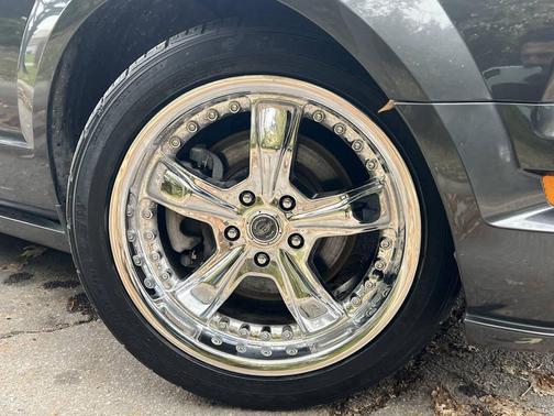 2008 Ford Mustang GT Deluxe