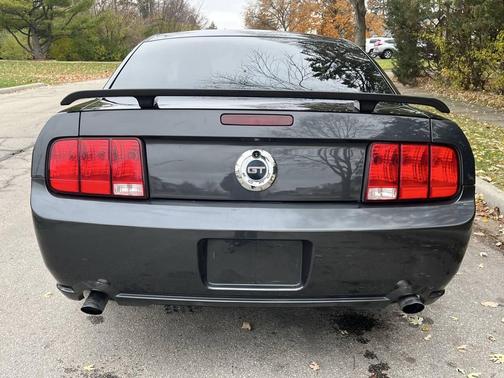 2008 Ford Mustang GT Deluxe