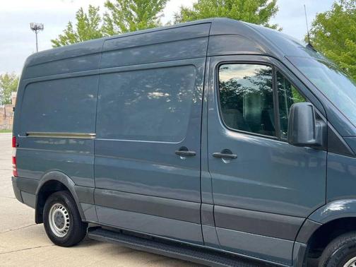 2018 Mercedes-Benz Sprinter 2500 Standard Roof