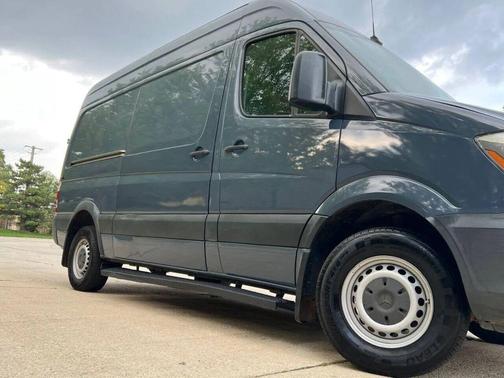 2018 Mercedes-Benz Sprinter 2500 Standard Roof