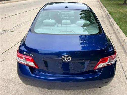 2010 Toyota Camry LE