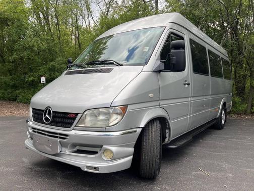 Arctic White 2005 Dodge Sprinter 2500 High Roof