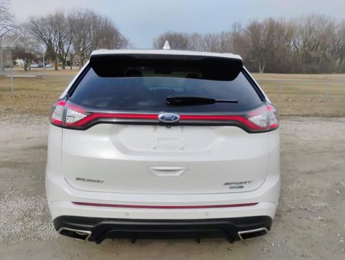 2016 Ford Edge Sport