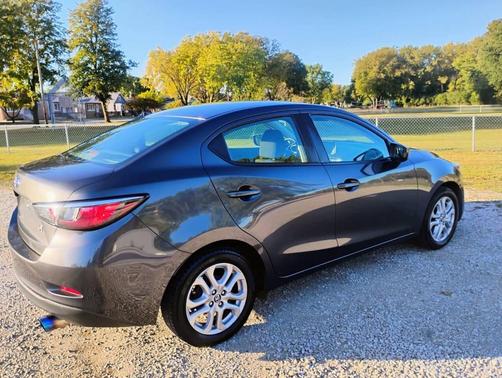 2018 Toyota Yaris iA Base