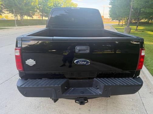 Black Clearcoat 2009 Ford F-350 Lariat