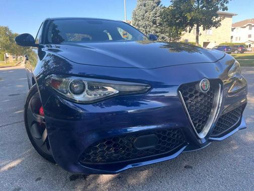 2018 Alfa Romeo Giulia Base