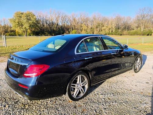 2017 Mercedes-Benz E-Class 4MATIC