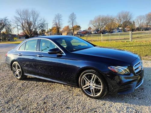 2017 Mercedes-Benz E-Class 4MATIC