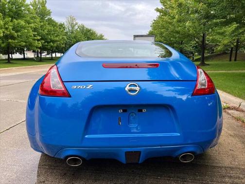 2009 Nissan 370Z Base