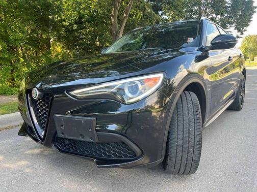 2019 Alfa Romeo Stelvio Ti Sport