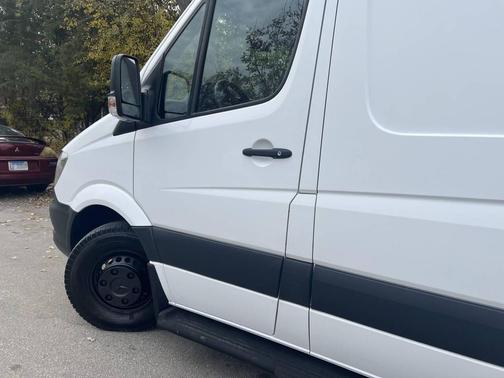 2017 Mercedes-Benz Sprinter 3500 Standard Roof