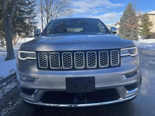 2018 Jeep Grand Cherokee Summit