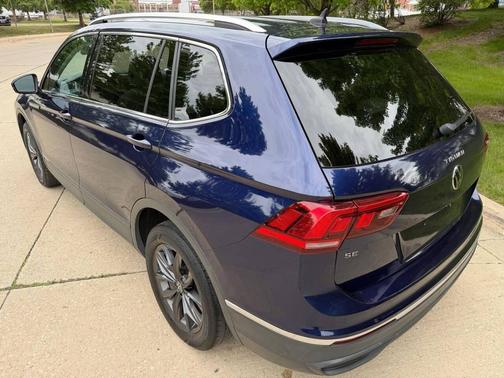 Atlantic Blue Metallic 2022 Volkswagen Tiguan 2.0T SE