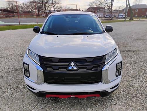 2023 Mitsubishi Outlander Sport 2.0 LE
