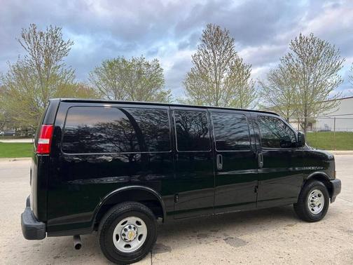 2017 Chevrolet Express 2500 Work Van