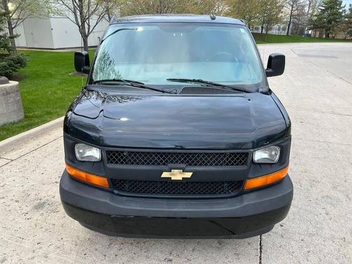 2017 Chevrolet Express 2500 Work Van
