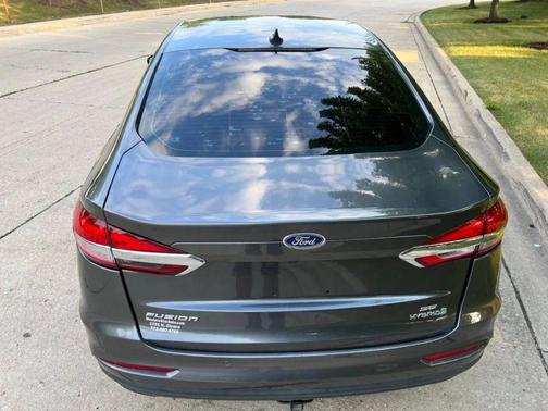 2019 Ford Fusion Hybrid SE