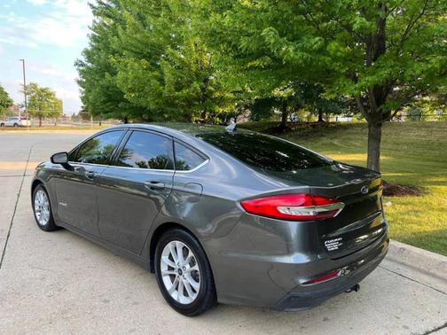 2019 Ford Fusion Hybrid SE
